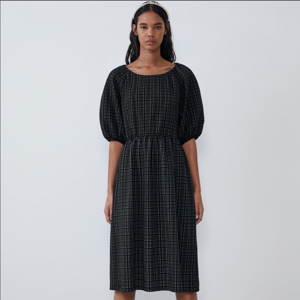 Black Zara voluminous dress